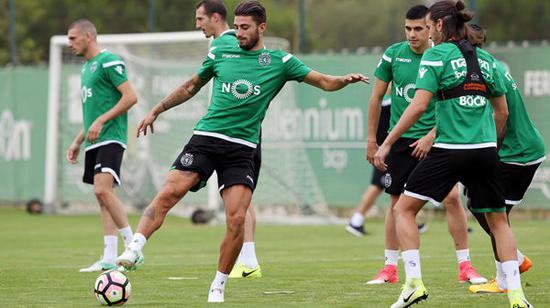 爱游戏登录入口-清晨突围战来临，波尔图围绕社区盾外线爆发，媒体盛赞，细节决定成败的简单介绍