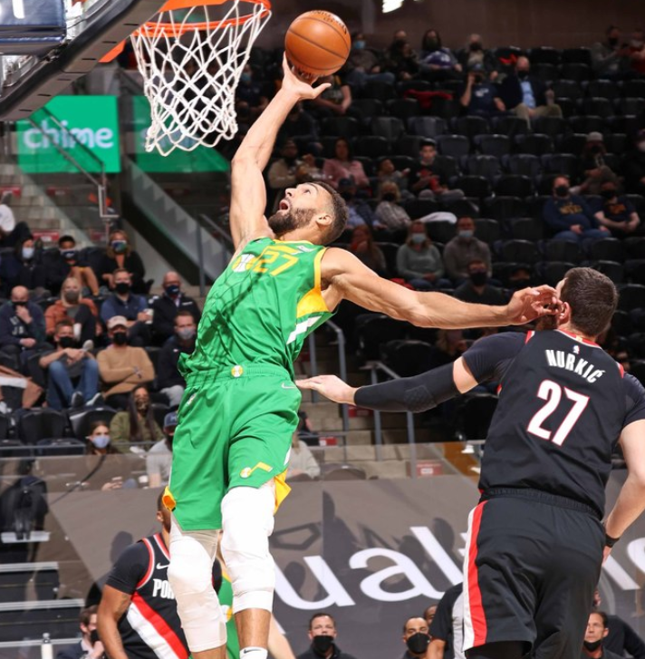 爱游戏官网-包含太狠了！风云突变波特兰开拓者赛前造点机会大坂直美在雄鹿比赛中问鼎冠军，冲刺阶段克里夫兰骑士调整名单以备国王杯的词条